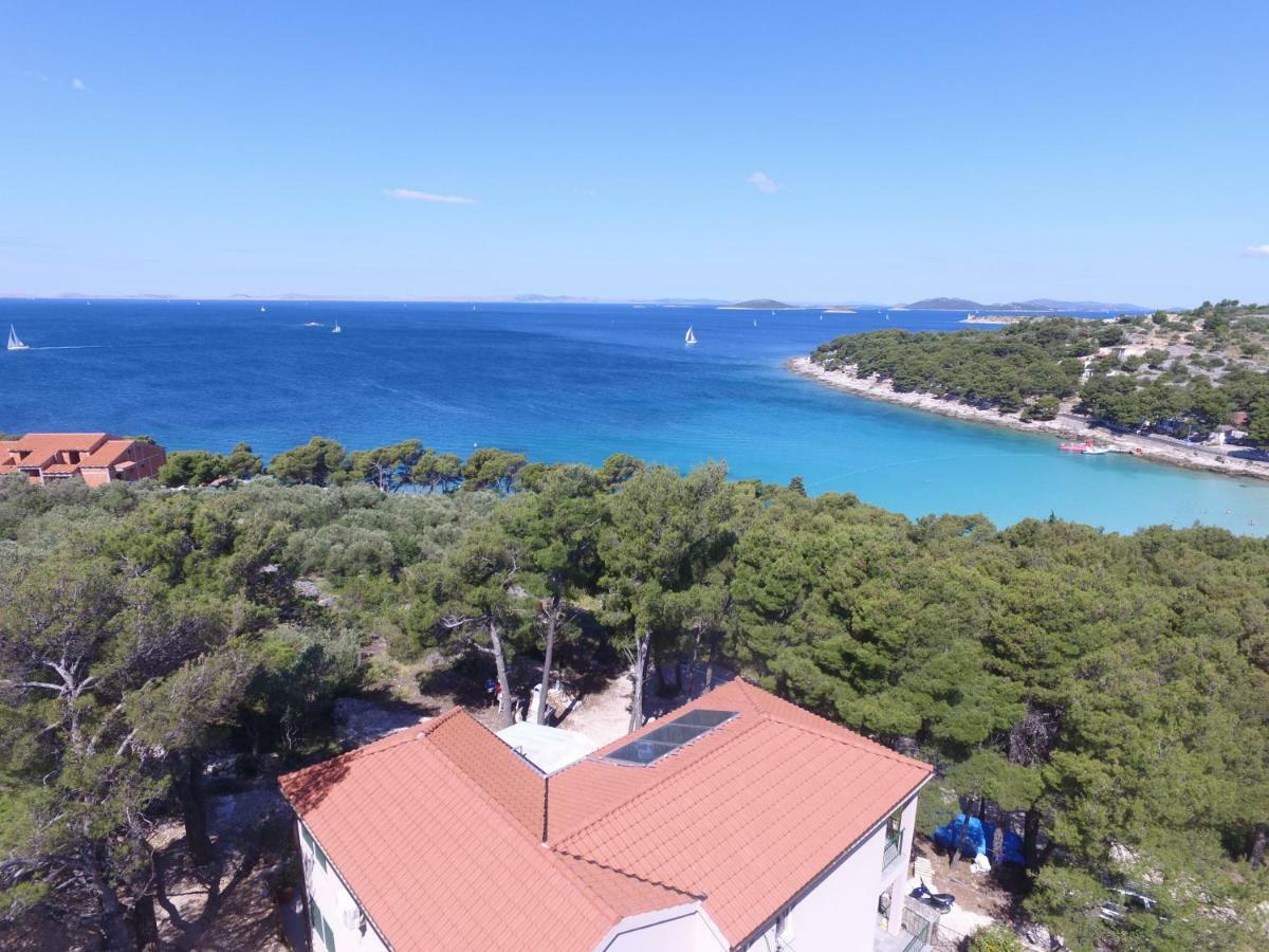 Villa Paula Murter Buitenkant foto